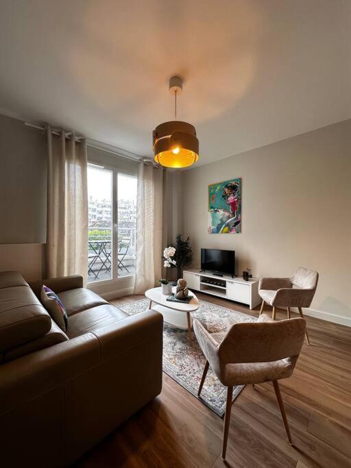 T2 Balcon 3 Mn A Pied Metro8 Et T3 * Paris